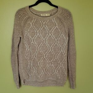 ❌️SOLD❌️: Cream Long Sleeve Sweater